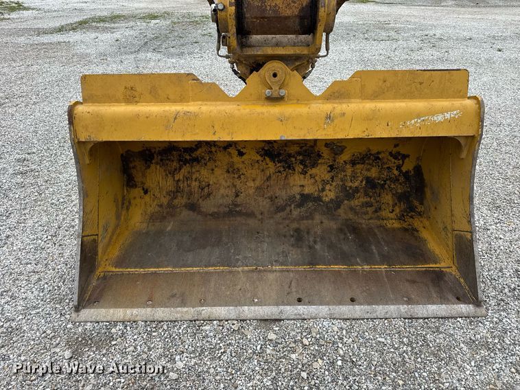 image for item DI9055 2005 Caterpillar M318C wheeled excavator