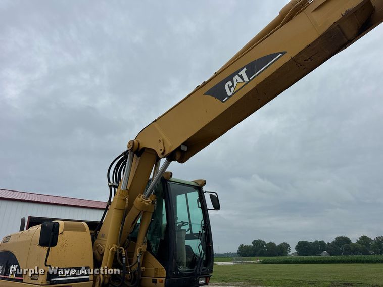 image for item DI9055 2005 Caterpillar M318C wheeled excavator