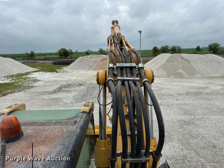 image for item DI9055 2005 Caterpillar M318C wheeled excavator