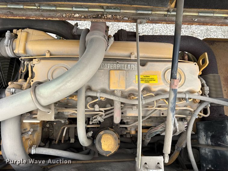 image for item DI9055 2005 Caterpillar M318C wheeled excavator