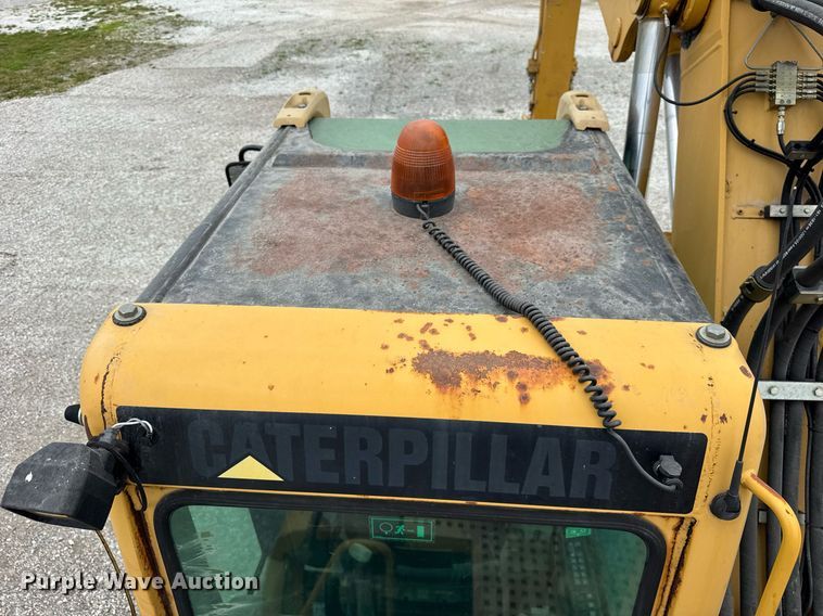 image for item DI9055 2005 Caterpillar M318C wheeled excavator