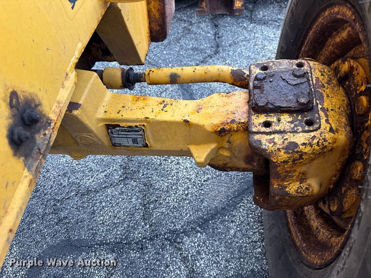 image for item DI9057 2003 John Deere 410G backhoe