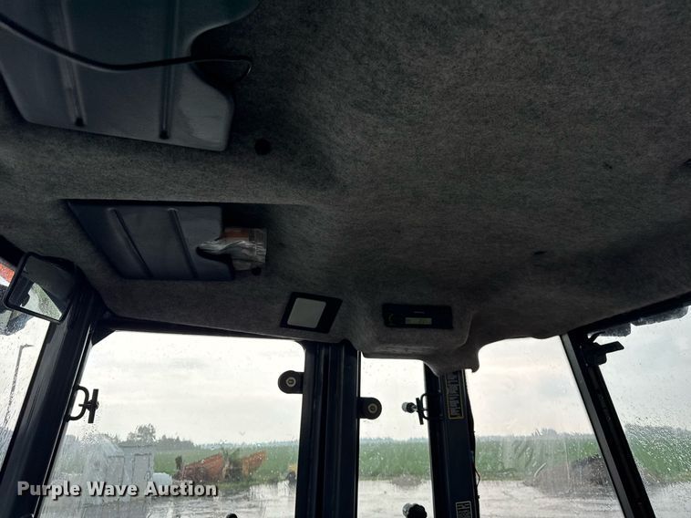 image for item DI9057 2003 John Deere 410G backhoe