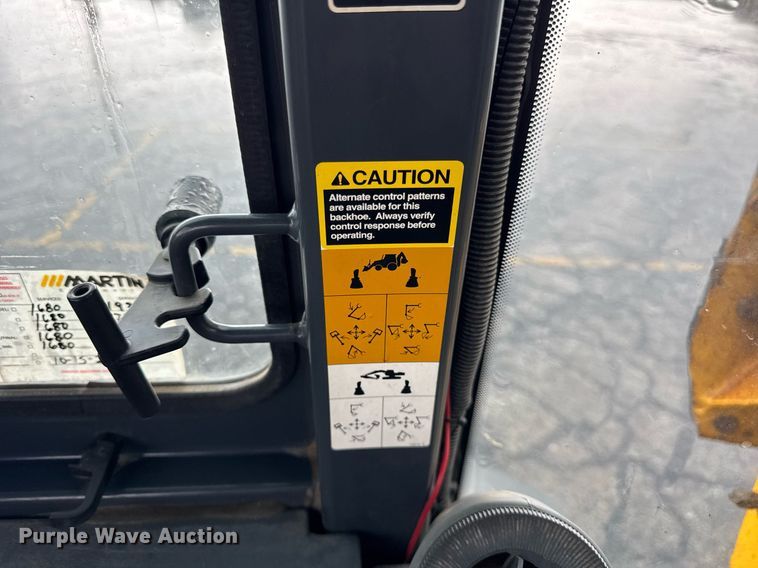 image for item DI9057 2003 John Deere 410G backhoe