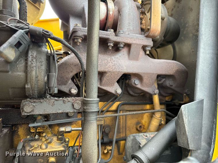 image for item DI9057 2003 John Deere 410G backhoe