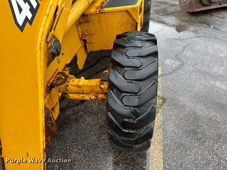 image for item DI9057 2003 John Deere 410G backhoe