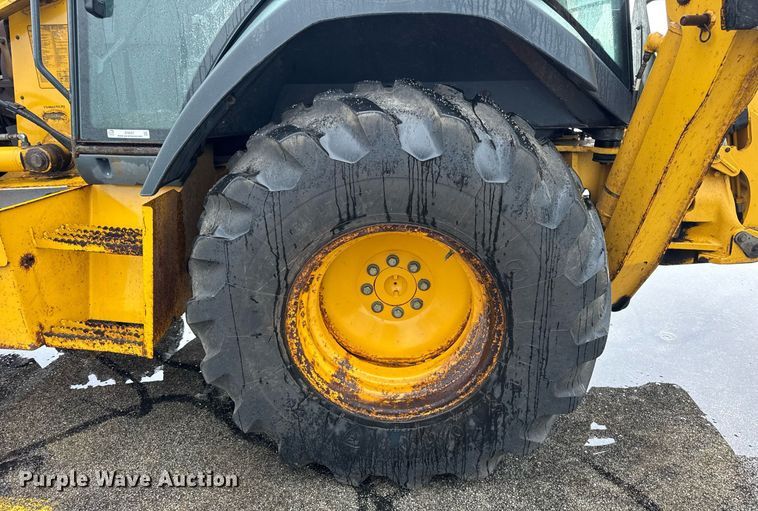 image for item DI9057 2003 John Deere 410G backhoe