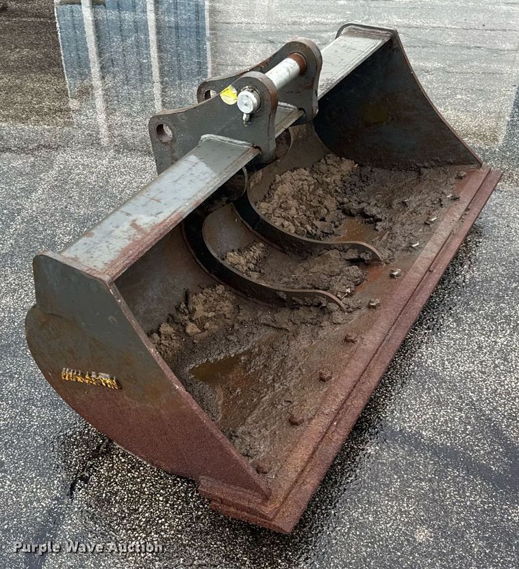 image for item DI9057 2003 John Deere 410G backhoe