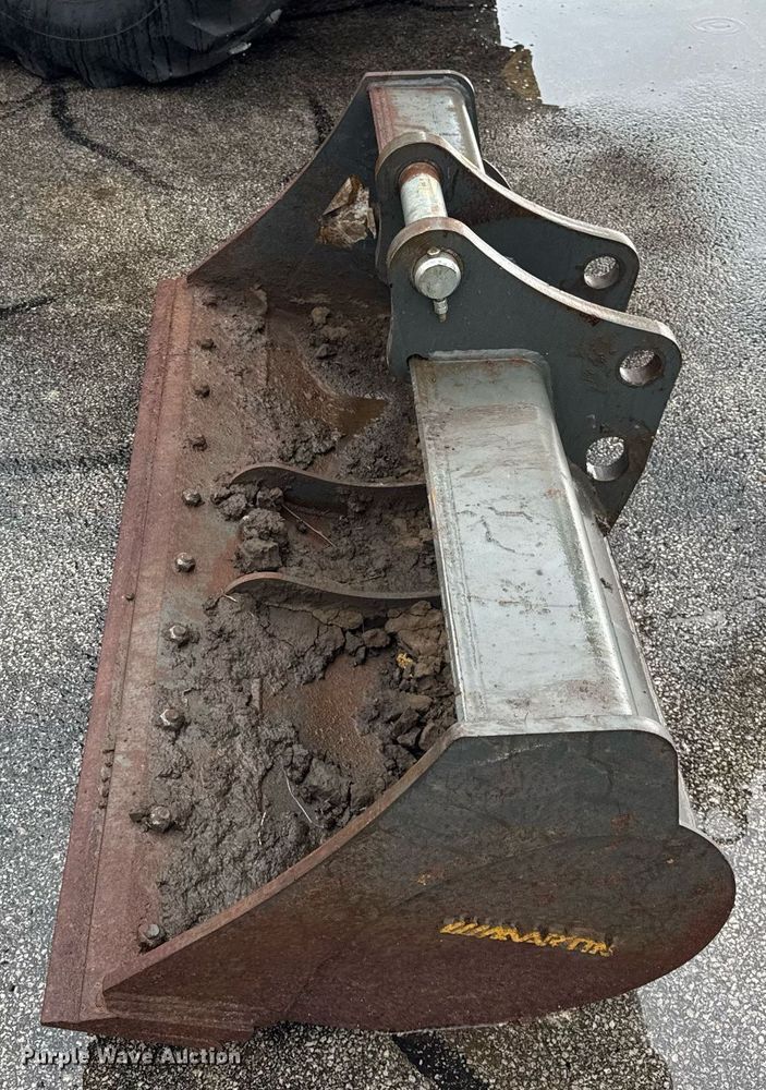 image for item DI9057 2003 John Deere 410G backhoe