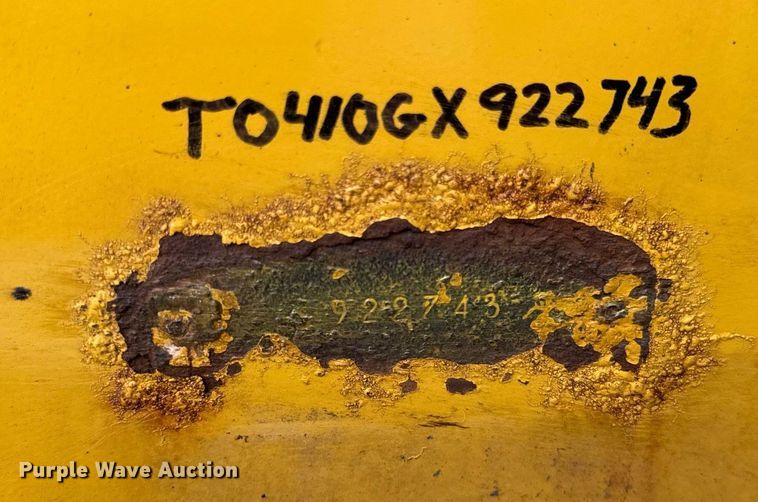 image for item DI9057 2003 John Deere 410G backhoe