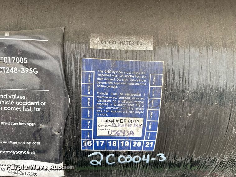 image for item DM5731 2016 Chevrolet Express G4500 shuttle bus