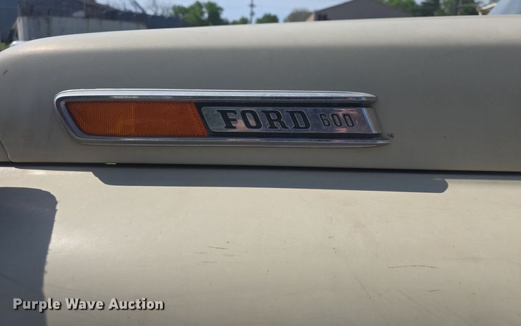 image for item DO7914 1971 Ford F600 sewer jetter truck