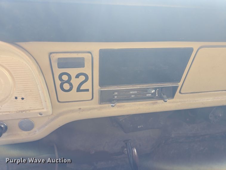 image for item DO7914 1971 Ford F600 sewer jetter truck