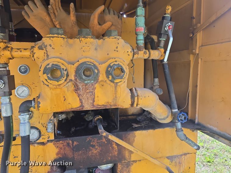 image for item DO7914 1971 Ford F600 sewer jetter truck