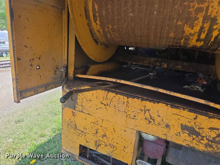 image for item DO7914 1971 Ford F600 sewer jetter truck