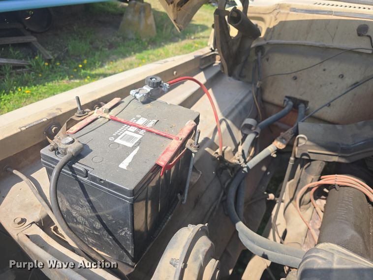 image for item DO7914 1971 Ford F600 sewer jetter truck