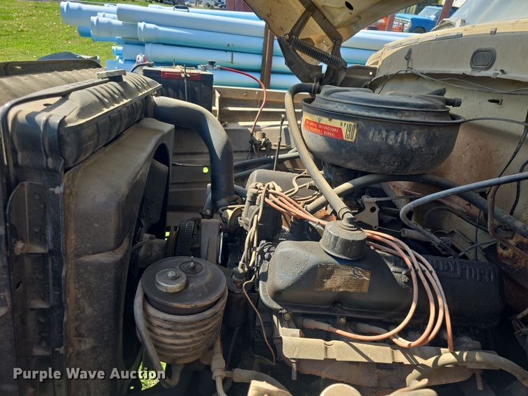 image for item DO7914 1971 Ford F600 sewer jetter truck