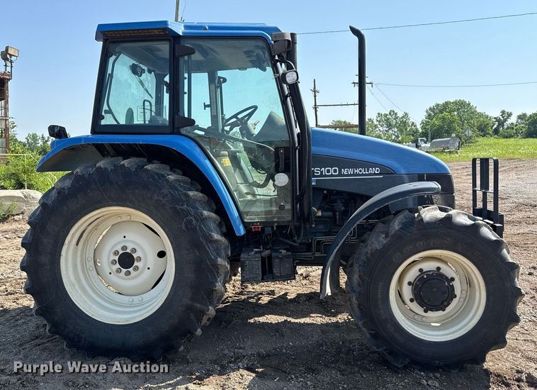 image for item DS3750 2003 New Holland TS100 MFWD tractor