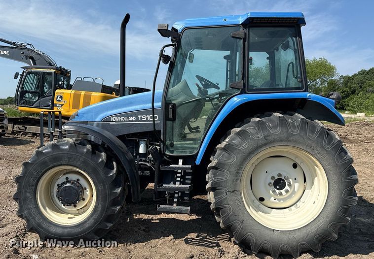 image for item DS3750 2003 New Holland TS100 MFWD tractor
