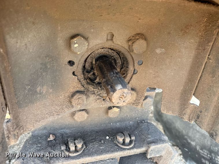 image for item DS3750 2003 New Holland TS100 MFWD tractor