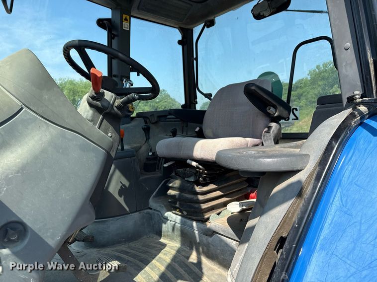 image for item DS3750 2003 New Holland TS100 MFWD tractor
