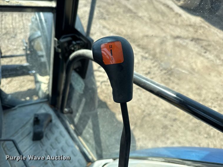 image for item DS3750 2003 New Holland TS100 MFWD tractor