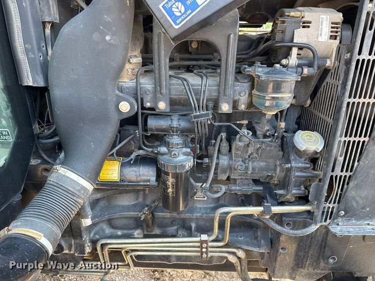 image for item DS3750 2003 New Holland TS100 MFWD tractor