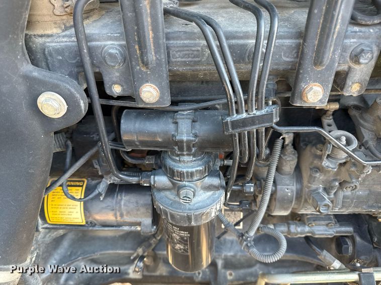 image for item DS3750 2003 New Holland TS100 MFWD tractor