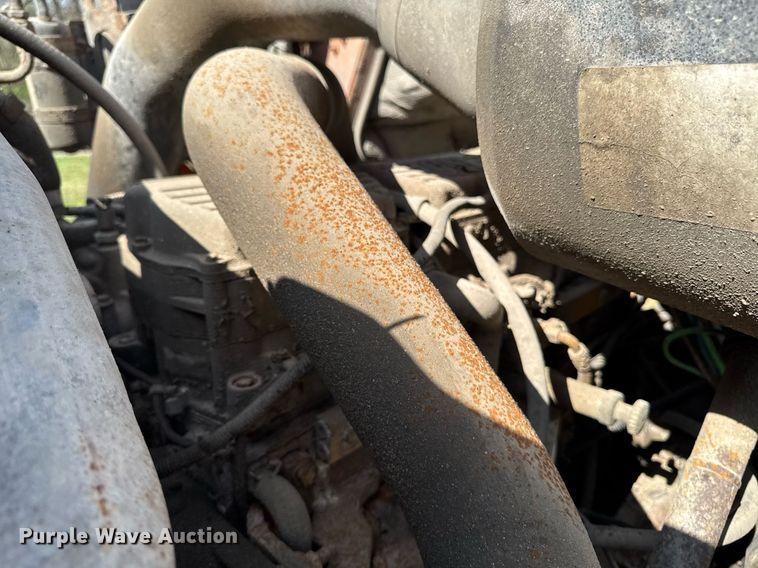 image for item DT0732 2001 Sterling LT9500 dump truck