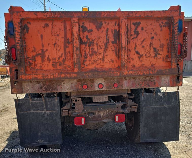 image for item DT6890 2000 Sterling L-Line dump truck