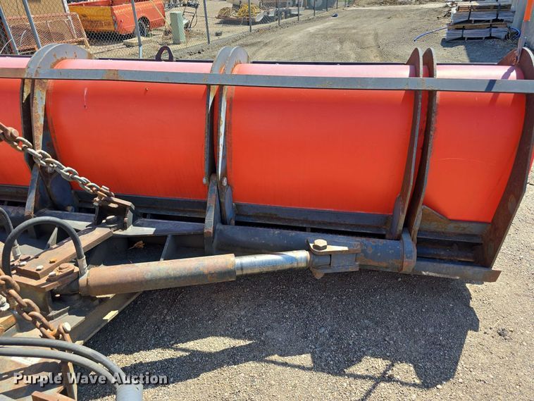 image for item DT6890 2000 Sterling L-Line dump truck