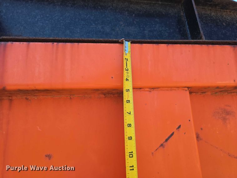 image for item DT6890 2000 Sterling L-Line dump truck