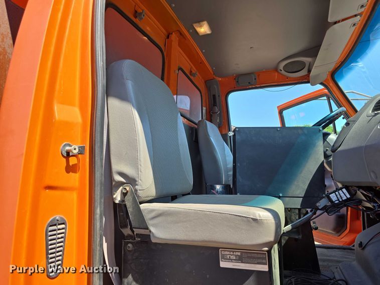 image for item DT6890 2000 Sterling L-Line dump truck