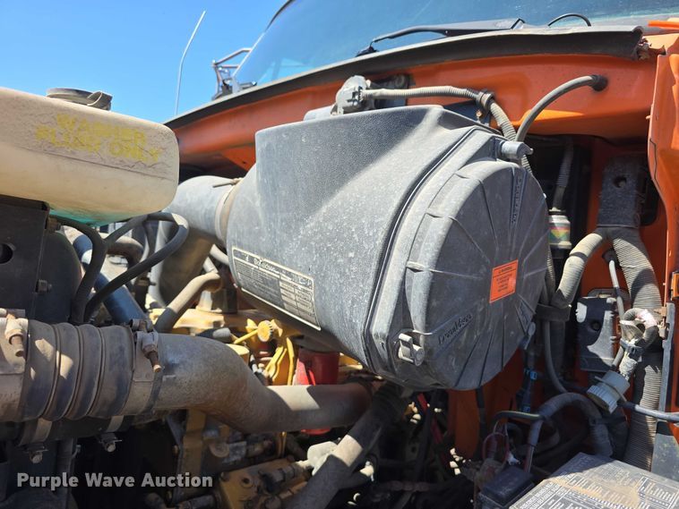 image for item DT6890 2000 Sterling L-Line dump truck