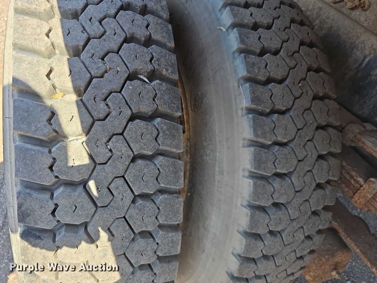 image for item DT6890 2000 Sterling L-Line dump truck