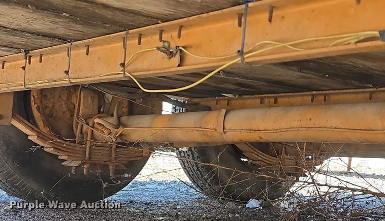 image for item DT6892 1994 Redi Haul Trailers FSL12 utility trailer