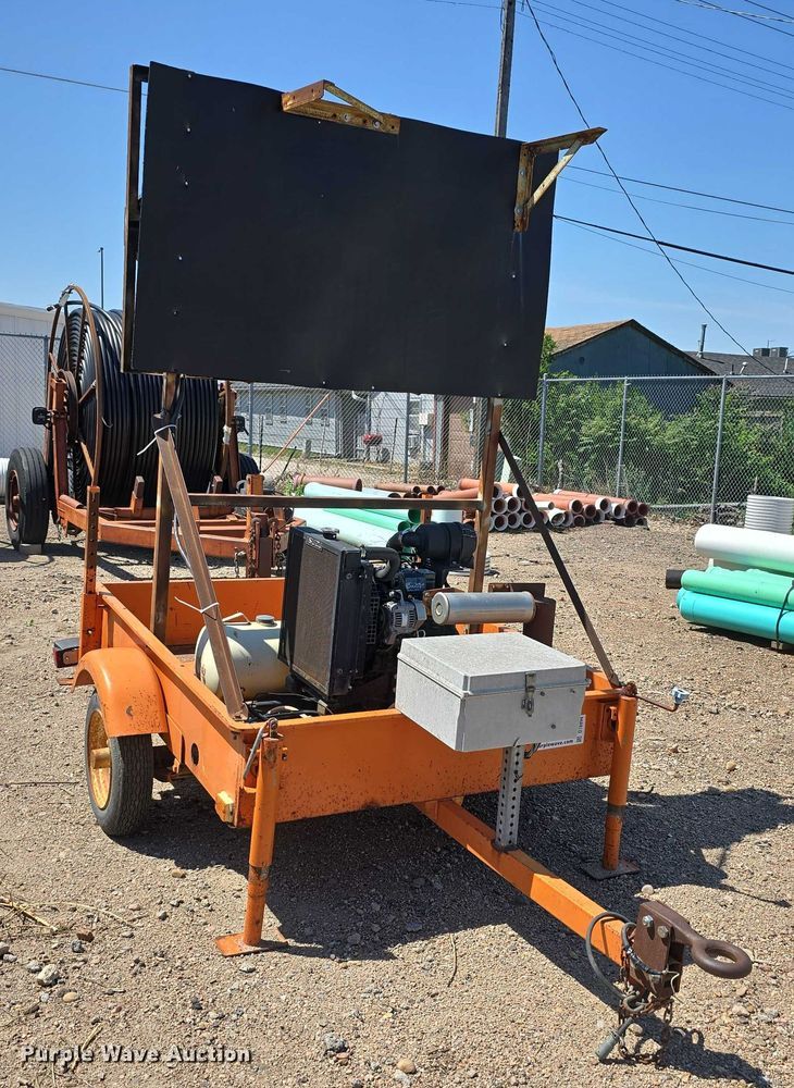 image for item DT6894 Hoffman arrow board trailer