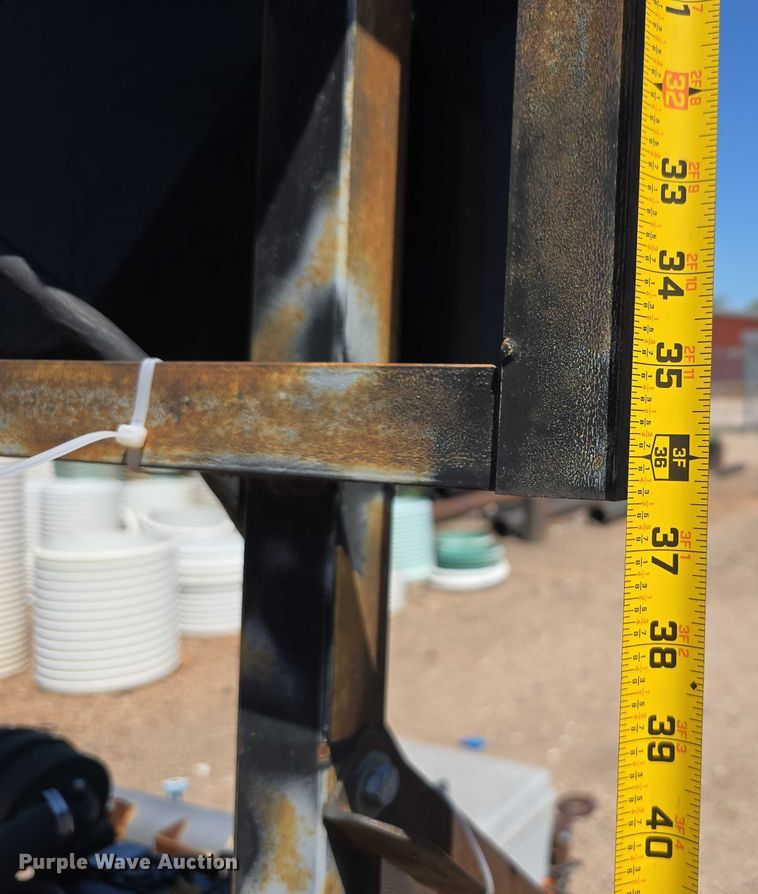 image for item DT6894 Hoffman arrow board trailer