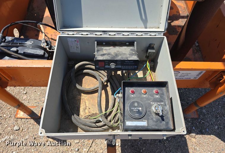 image for item DT6894 Hoffman arrow board trailer