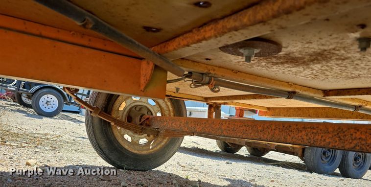 image for item DT6894 Hoffman arrow board trailer