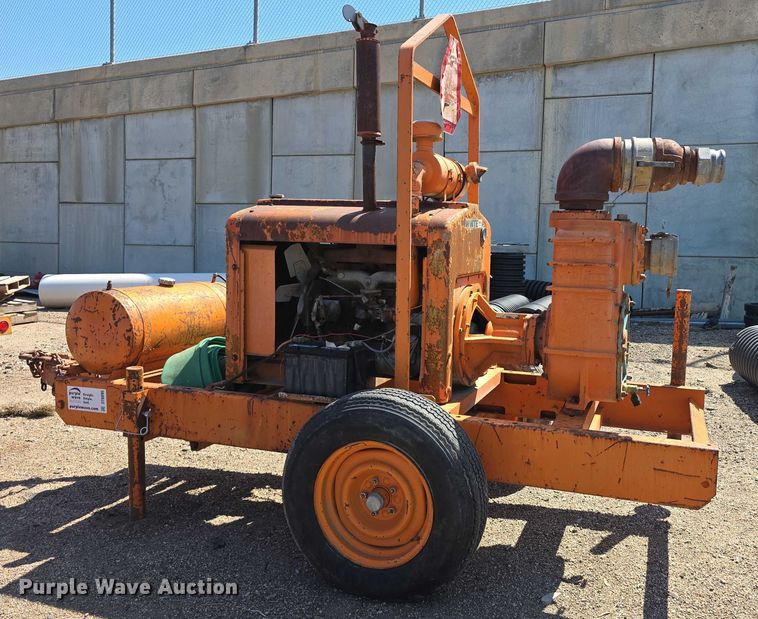 image for item DT6895 White Engines pump