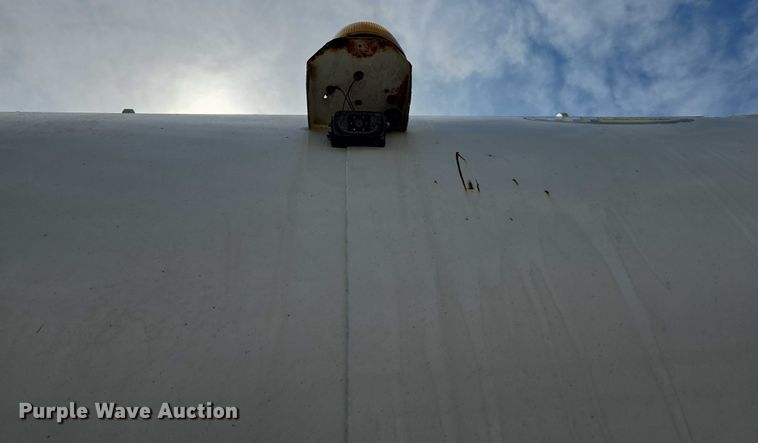 image for item DT6910 2008 American LaFrance Condor refuse truck