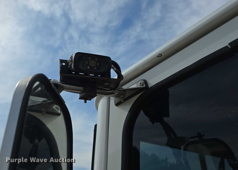 image for item DT6910 2008 American LaFrance Condor refuse truck