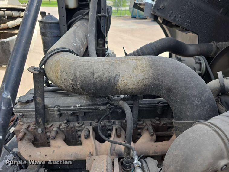 image for item DT6910 2008 American LaFrance Condor refuse truck