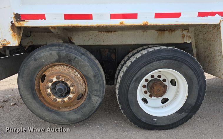 image for item DT6910 2008 American LaFrance Condor refuse truck