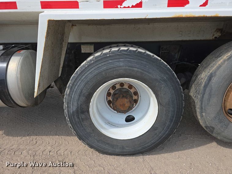 image for item DT6910 2008 American LaFrance Condor refuse truck