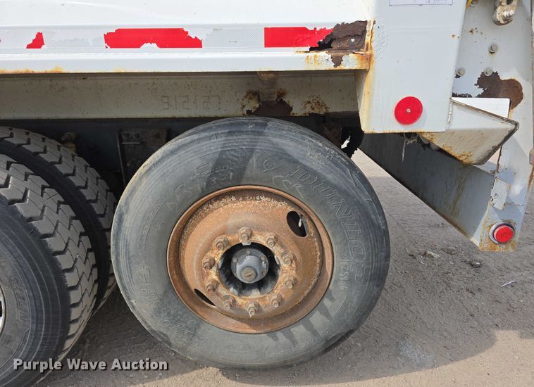 image for item DT6910 2008 American LaFrance Condor refuse truck