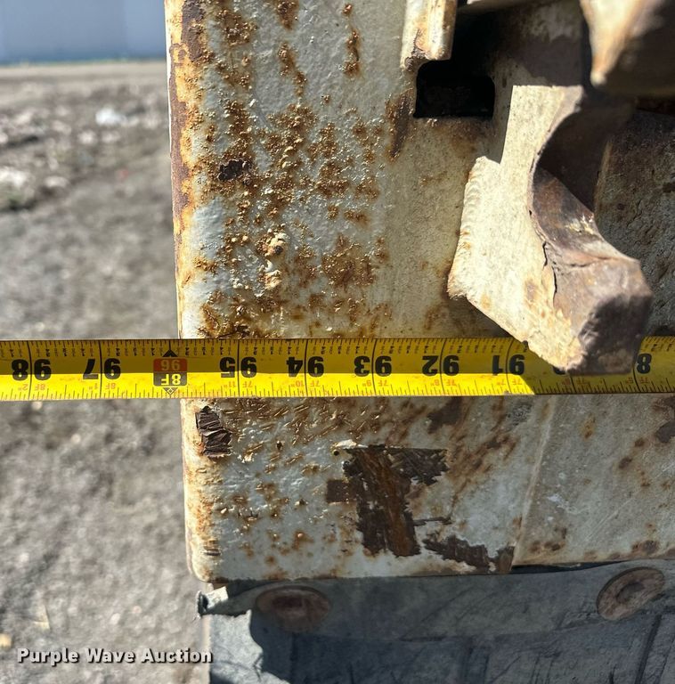 image for item DT7171 1987 Freightliner FLC dump truck