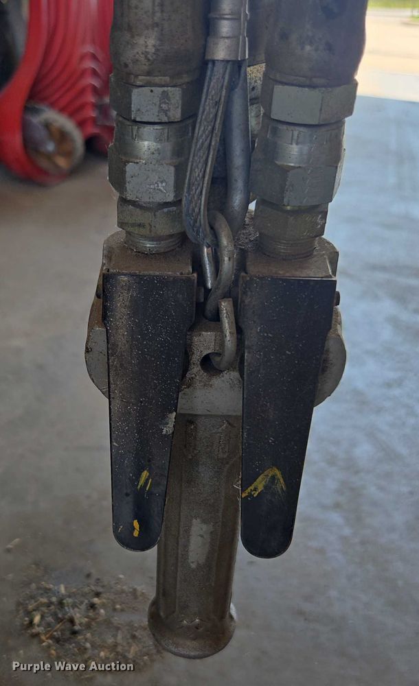 image for item DU7794 Gorbel overhead crane