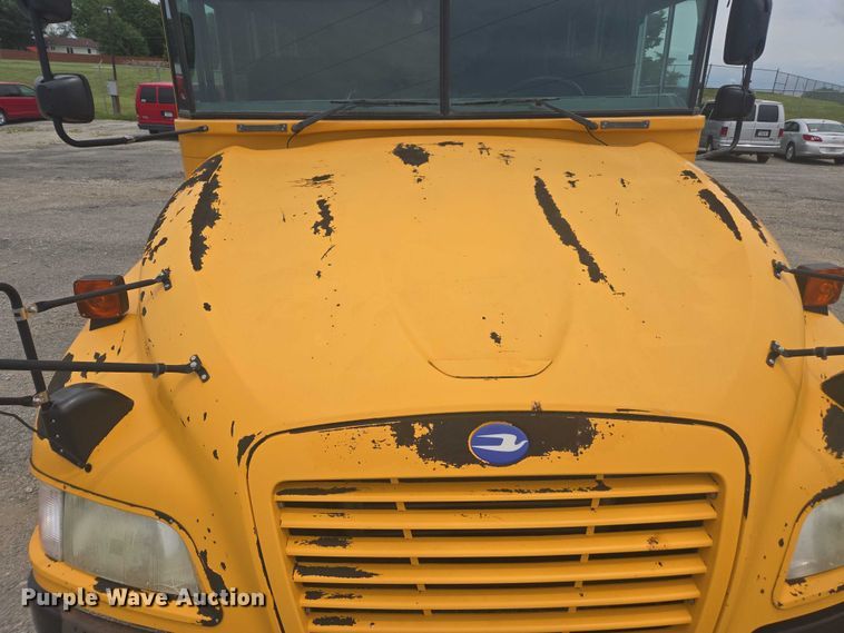 image for item DU7824 2014 Blue Bird Vision school bus